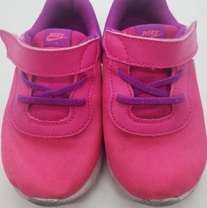 Toddler Girls Nike shoes Toddler 7C